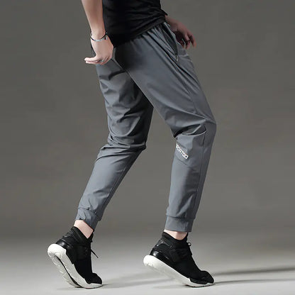 Slim-Fitting Leggings
