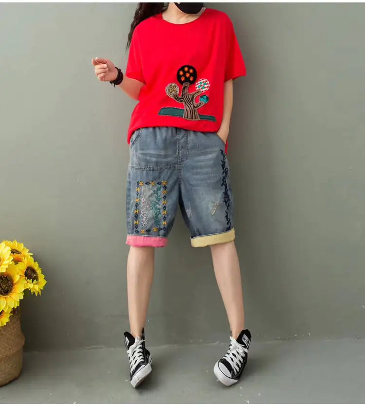 Embroidered Denim Capris Pants